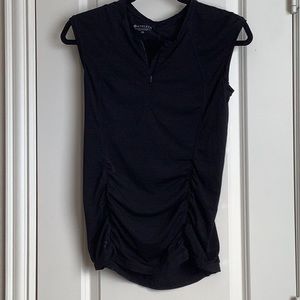 Athleta XS women’s workout tank in black EUC